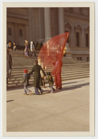 Photograph titled untitled photograph (Byars at the Met...Invisibly;  A Bright Tribute to the Discovery of the Human Spirit), color photograph, accession number 2003.7.108.6.