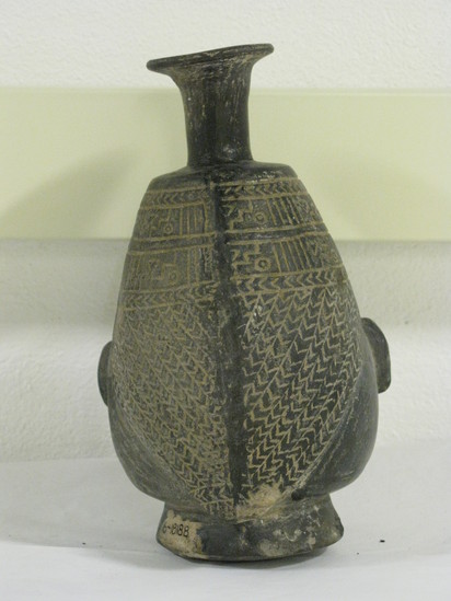 Hearst Museum object titled Bottle, accession number 16-18188, described as effigy bottle depicting coco-chewer, black ceramic, Inca-Chimu