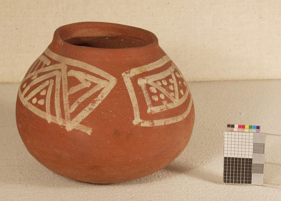 Hearst Museum object titled Jar, accession number 4-6947, no description available.