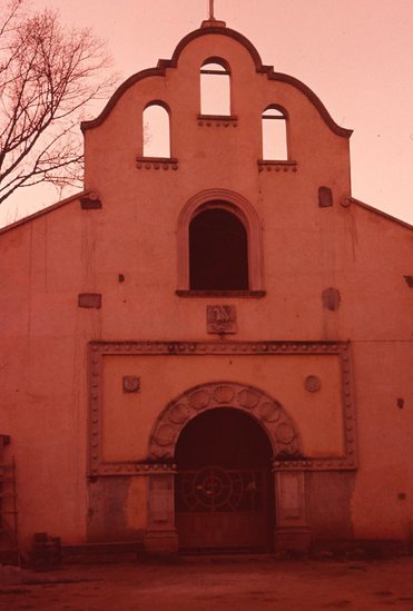 Hearst Museum object titled Color slide, accession number 25-25659, described as Church of Santiago