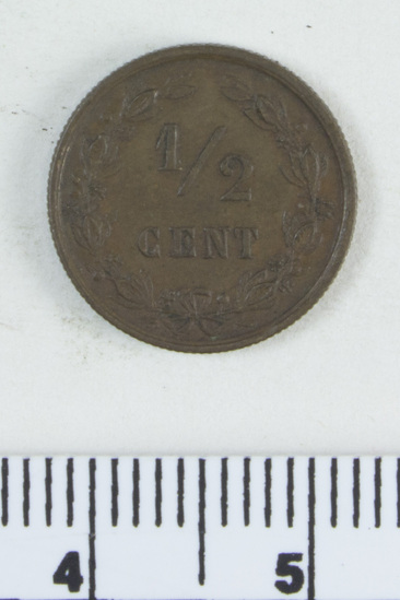 Hearst Museum object titled Coin, accession number 7-4333, no description available.