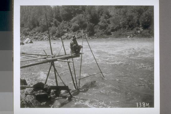 Hearst Museum object titled Black-and-white negative, accession number 15-1384, described as Fishing, dip net