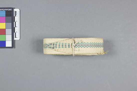 Hearst Museum object titled Fiber band, accession number 11-14937, no description available.