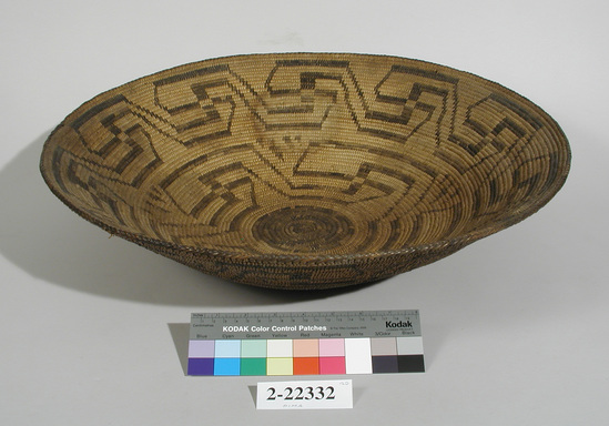 Hearst Museum object titled Basket, accession number 2-22332, described as Flat bowl.