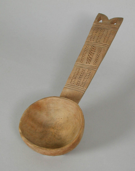 Hearst Museum object titled Spoon, accession number 5-10140, described as spoon;  wood;  incised designs of diamonds and triangles on handle;  L. 27 cm.