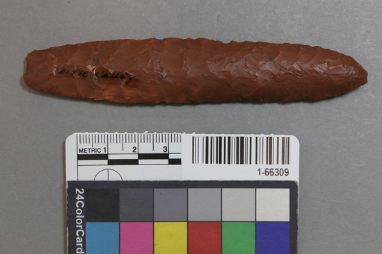 Hearst Museum object titled Blade or point, accession number 1-66309, described as chert blade