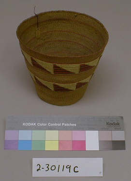 Hearst Museum object titled Basket, accession number 2-30119c, described as Twined.