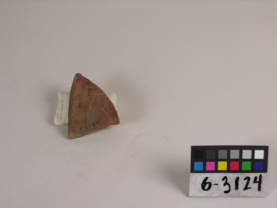 Hearst Museum object titled Potsherd, accession number 6-3124, described as Sherds, Bowl