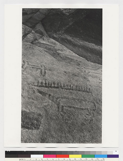 Hearst Museum object titled Black-and-white negative, accession number 15-10553, described as Pictographs, Monroe Bechtel Ranch.