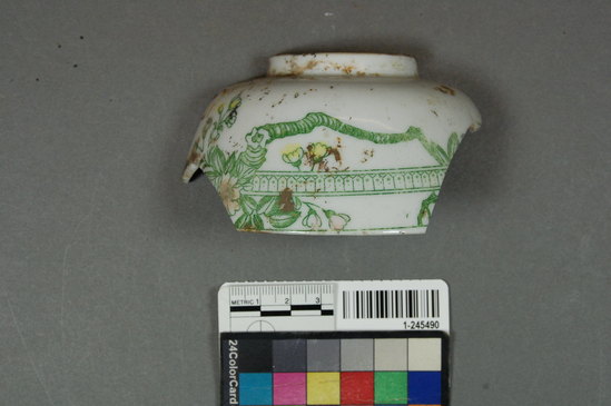 Hearst Museum object titled Ceramic vessel base with maker's mark, accession number 1-245490, described as Ceramic bowl rim; base; hand-painted porcelain; stamp (trademark)