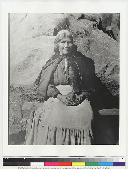 Hearst Museum object titled Black-and-white negative, accession number 15-5927, described as Mrs. Sophie Thompson