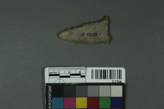 Hearst Museum object titled Projectile point, accession number 2-7254, described as Arrow point