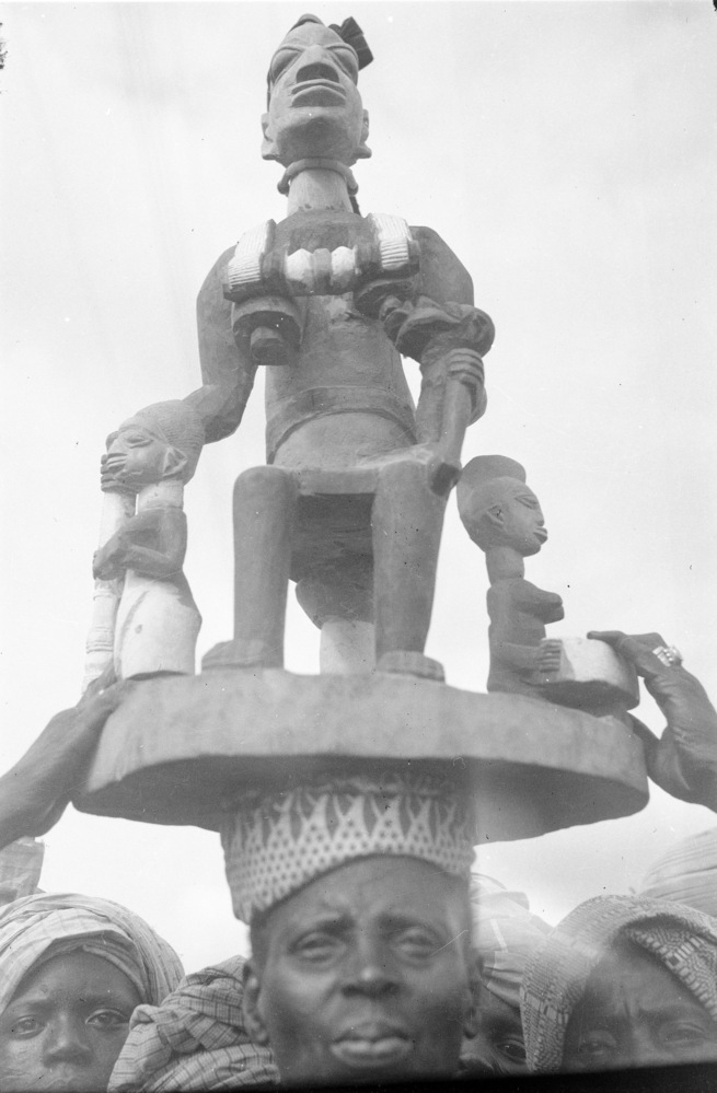 Hearst Museum object 1 of 2 titled Black-and-white negative, accession number 15-31235, described as Black-and-white negative, Nigeria, Ila, Carving of a goddess (Oshun?), 1951