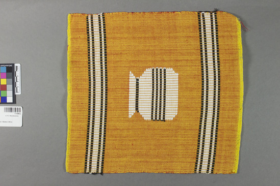 Hearst Museum object titled Textile, accession number 5-15863j, no description available.