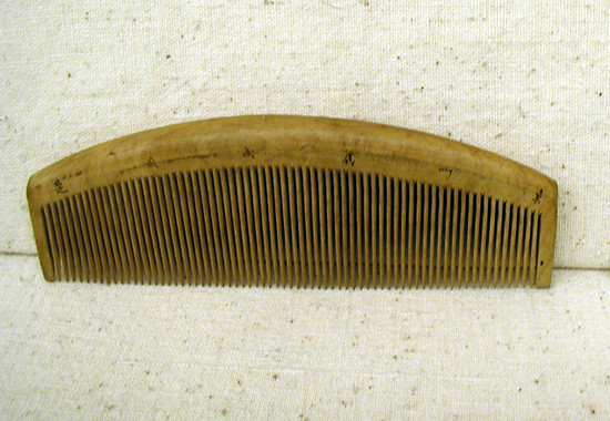 Comb