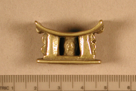 Hearst Museum object titled Gold weight, accession number 5-16620, described as stool.