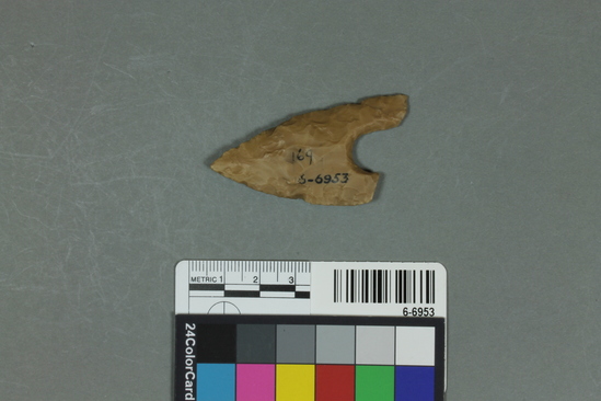 Hearst Museum object titled Spear point, accession number 6-6953, described as flint spear point; 1 notch broken