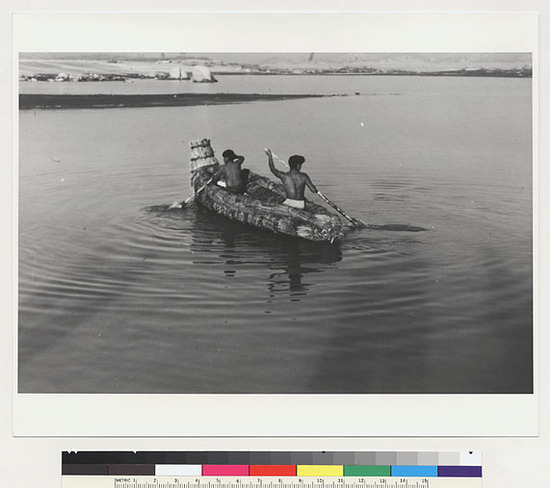 Hearst Museum object titled Black-and-white negative, accession number 15-18585, described as Balsa on Lake Folsom; Dr. Payen's balsa, Potts boys paddling.