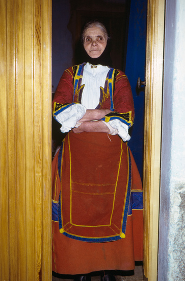 Hearst Museum object titled Color slide, accession number 25-22066, described as 35mm color transparency slide: Sardinia: Desulu.