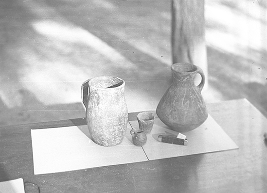 Hearst Museum object titled Black-and-white negative, accession number 15-17486, no description available.