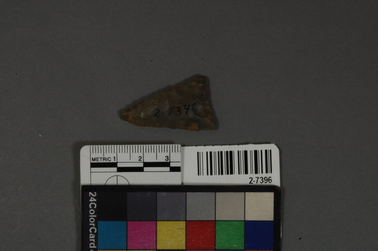 Hearst Museum object titled Projectile point, accession number 2-7396, described as Arrow point.