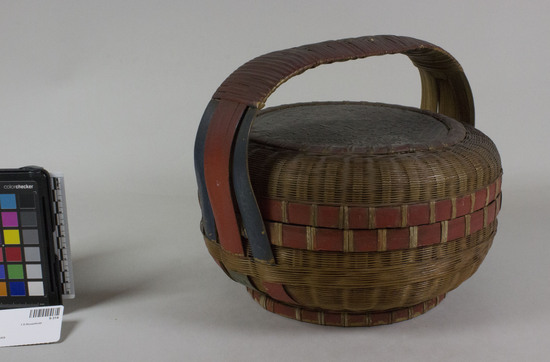 Hearst Museum object titled Basket, accession number 9-314, described as Large basket of wickerwork with massive handle and lid, circular portion of lid in twilled work