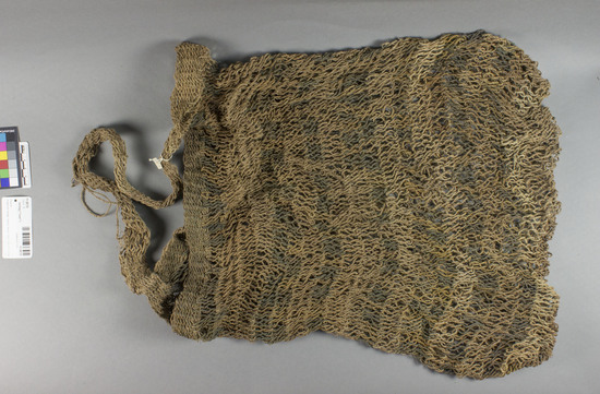 Hearst Museum object titled Net bag, accession number 11-38770, described as Net bag ("sum"); looped bast cordage with looped bast cordage handle; some colored bands; according to size, used to carry babies, small pigs, garden produce