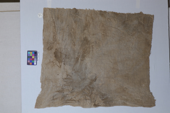 Hearst Museum object titled Painted cloth fragment, accession number 4-7122b, no description available.