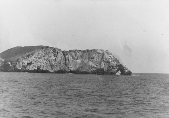 Hearst Museum object titled Black-and-white negative, accession number 15-1916, described as Port of Cañete and the “Cerro de Fraile” which formerly bore Incaic ruins.