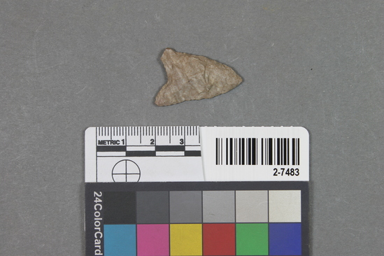 Hearst Museum object titled Projectile point, accession number 2-7483, described as Arrow point.