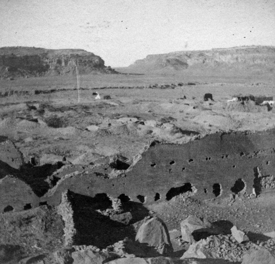 Hearst Museum object titled Black-and-white print, accession number 13-376f, described as One of a set of 17 mounted photos, 3¼ x 3¼ inches, of ruins and scenes of Cliff houses, Mesa Verde, Colorado.